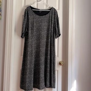 Plus size dress-elbow length sleeve